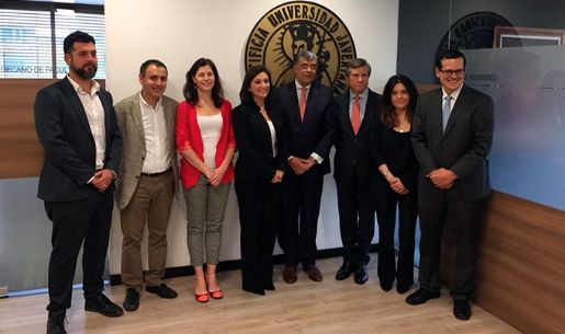Delegación de la Facultad de Derecho estrecha lazos con universidades colombianas